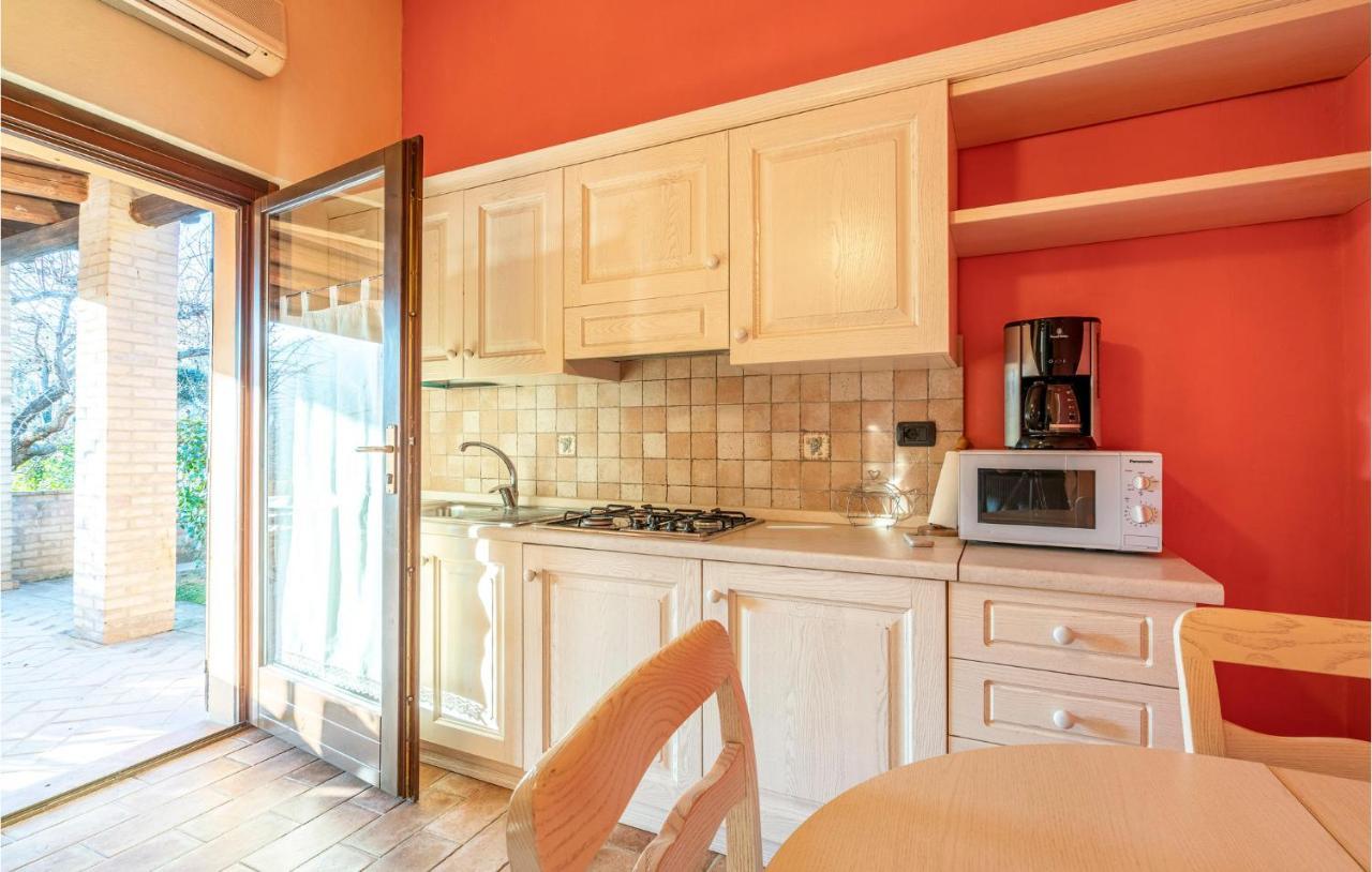 Cozy Home In San Giovanni With Wifi Montefiore dell'Aso Exterior photo